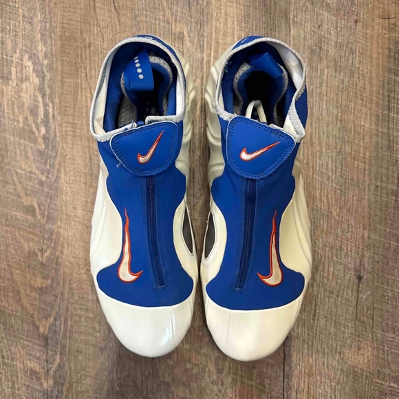 flightposite white blue